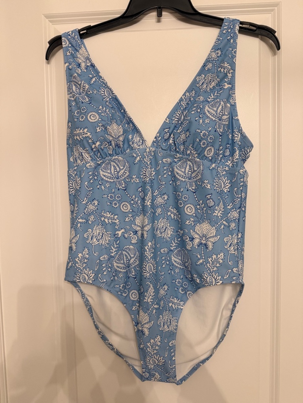 Roller Rabbit one piece swimsuit in size extra large